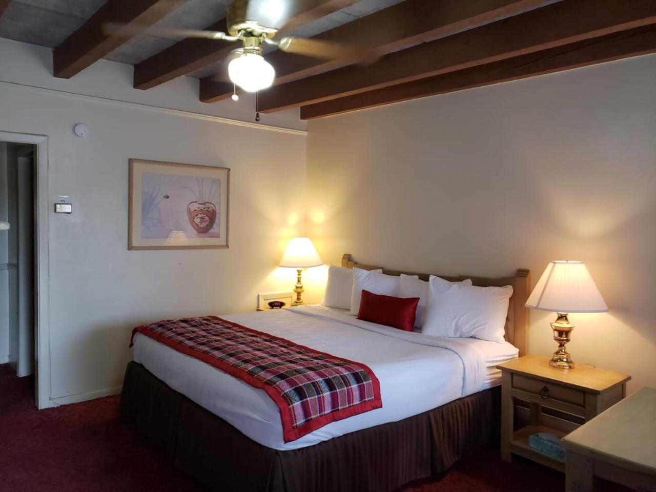 Kachina Lodge Resort And Meeting Center Taos Bagian luar foto
