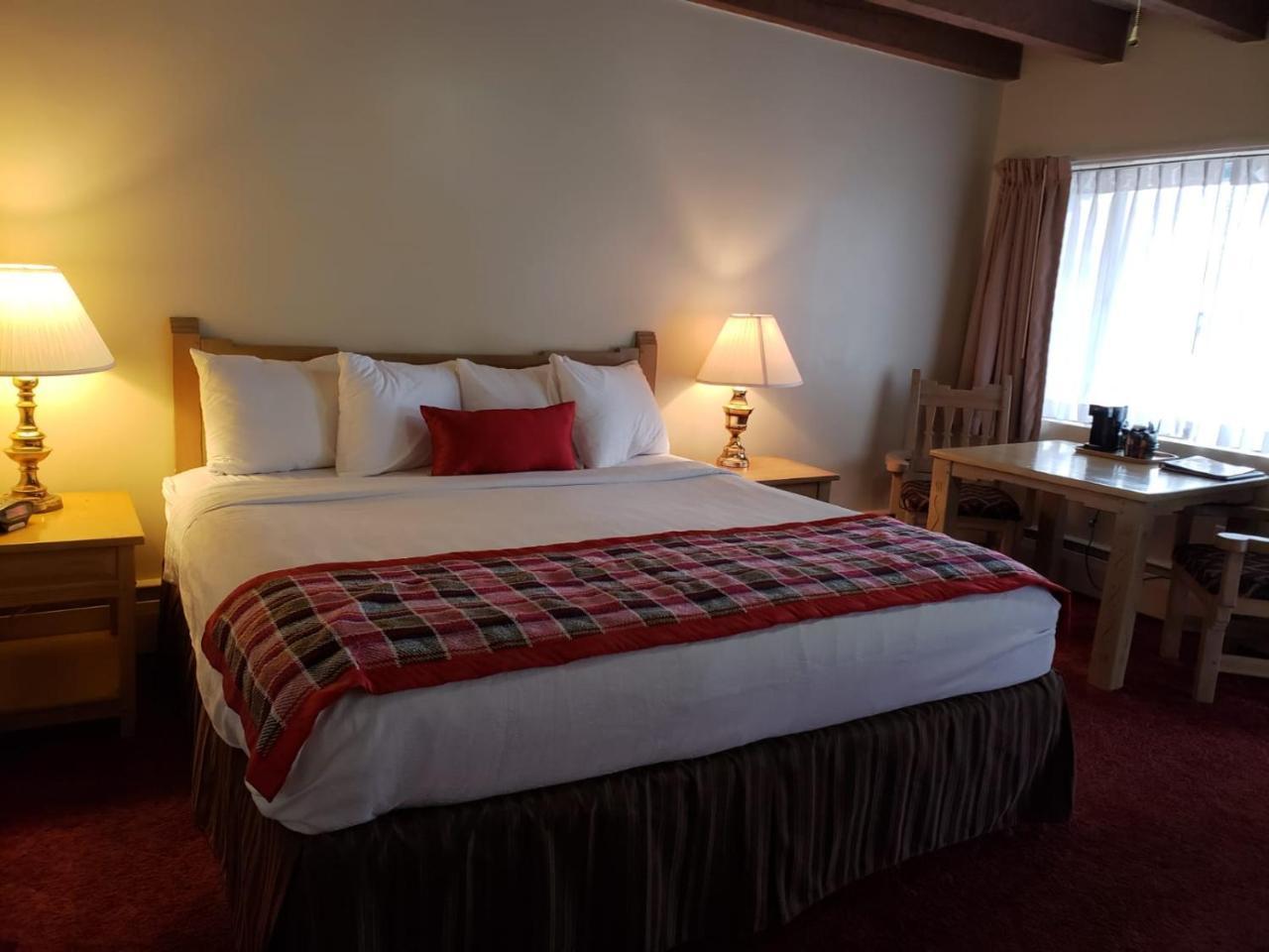 Kachina Lodge Resort And Meeting Center Taos Bagian luar foto