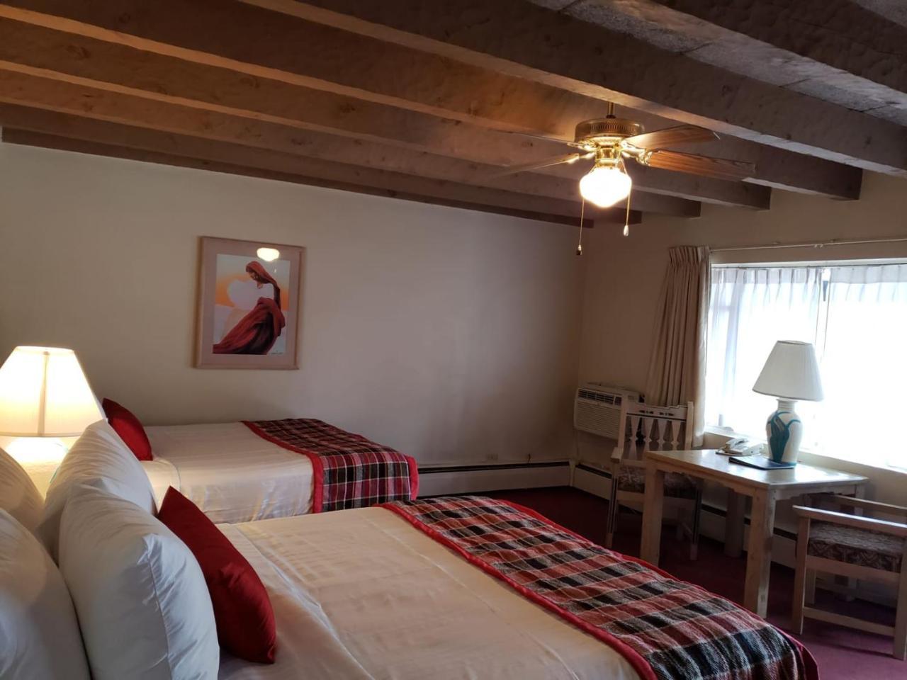 Kachina Lodge Resort And Meeting Center Taos Bagian luar foto